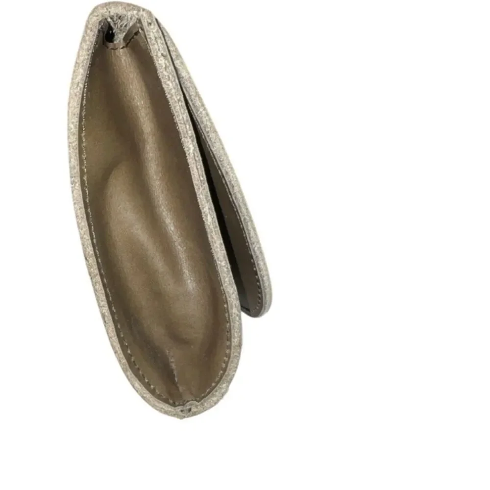 ABLE Mare Leather Olive Green Clutch Handle Handmade Ethiopia Purse‎ NEW